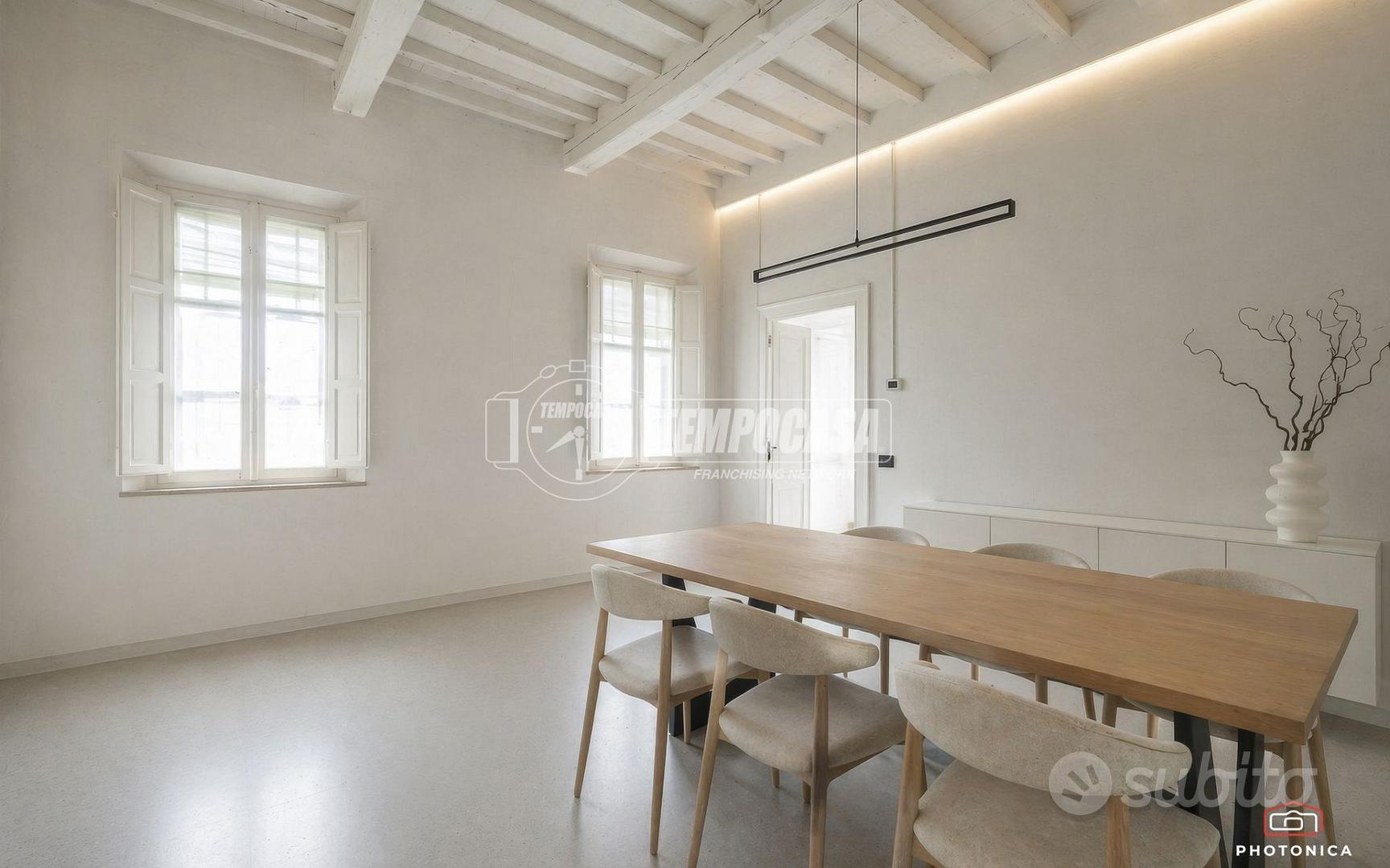 CASA INDIPENDENTE DA RISTRUTTURARE CON GIARDINO
