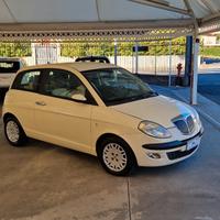 Lancia Ypsilon 1.2 Oro Plus