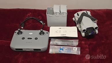 DJI Mini 3 Pro Fly More Combo Bundle con RC-N1