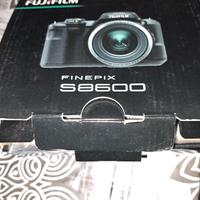 Fujfilm finepix S8600