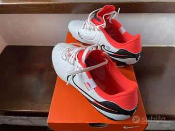 Nike Scarpette Calcio Unisex Tiempo Legend 10