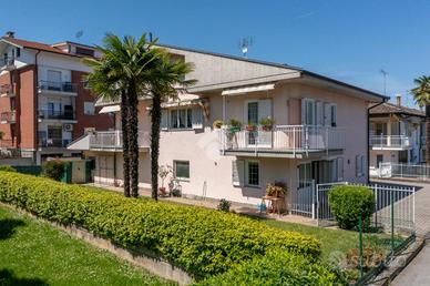 CASA INDIPENDENTE A MANTA