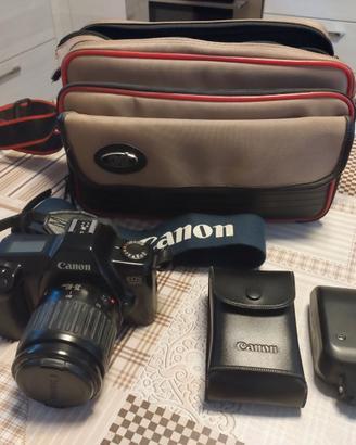 Canon EOS 1000 35-80mm con flash