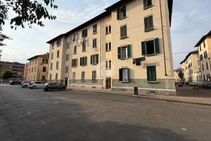 2 LOCALI A VENARIA REALE