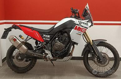 YAMAHA Ténéré 700 Akrapovic Ohlins