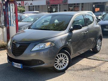 Lancia Ypsilon 1.2 69 CV 5 porte GPL Ecochic Elefa