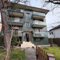 DUE CAMERE DUE BAGNI IN CONTESTO DI SOLE 4 UNITA'