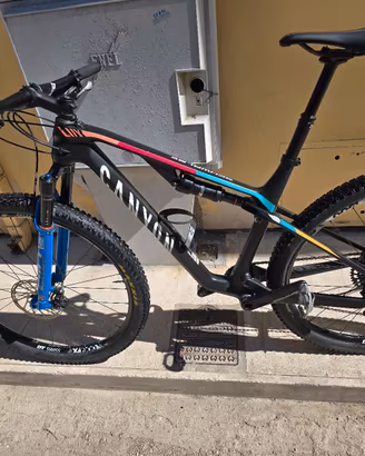 Mtb Canyon Lux cf 6 