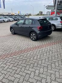 VOLKSWAGEN Polo 6ª serie - 2021