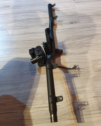 Staffa Supporto Scarichi Harley-Davidson Rocker
