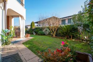 3 LOCALI A MONIGA DEL GARDA