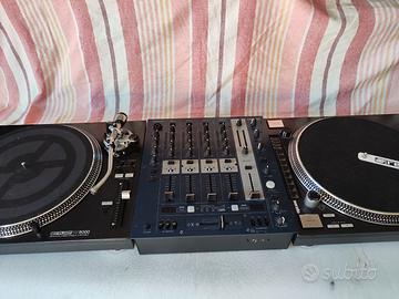 CONSOLLE  2 RELOOP RP 8000 + MIXER DMC-800