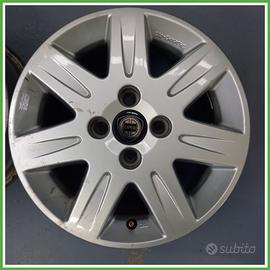 Cerchio Singolo in Lega LANCIA Y (dal 10/2000 al 0