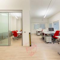 Monza- Eccellente Ufficio libero subito
