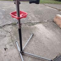 Cavalletto per riparazioni bici seminuovo