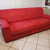 divano letto matrimoniale . chiuso 200x90 .