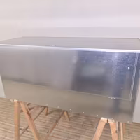 Cassone porta attrezzi con mensola NUOVO