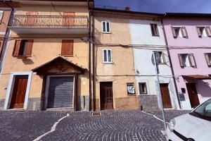 CASA INDIPENDENTE A OVINDOLI