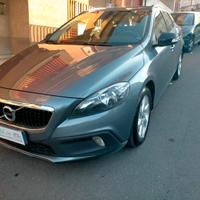 Volvo V40 Cross Country D2 Style Plus