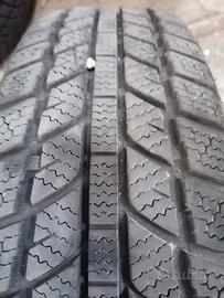Gomme RoadX WH01 e cerchi in ferro