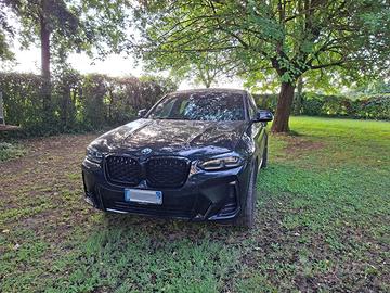 BMW   X4  M3 sport hybrid   full optional