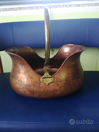 Porta legna o portariviste in rame e ottone