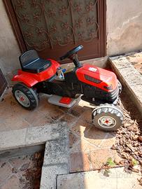Trattore elettrico giocattolo