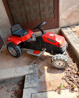 Trattore elettrico giocattolo