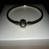 Bracciali