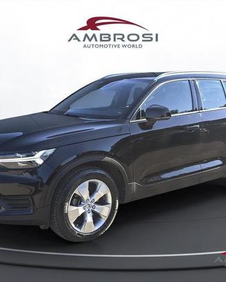 VOLVO XC40 D3 Business Plus - AUTOCARRO N1