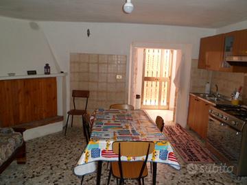 Casa Semindipendente Parzialmente da Ammodernare