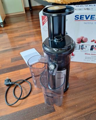 Estrattore SEVERIN Slow juicer