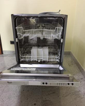 Lavastoviglie whirpool adg 7540
