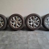 cerchi e pneumatici jeep avenger 