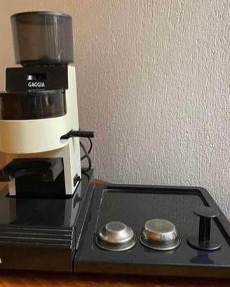 Macinacaffè GAGGIA elettrica con base