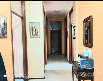 PRIVATO VENDE A RISCATTO ACCONTO 50000