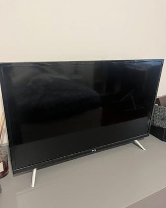 Tv tcl 32 pollici con scatola