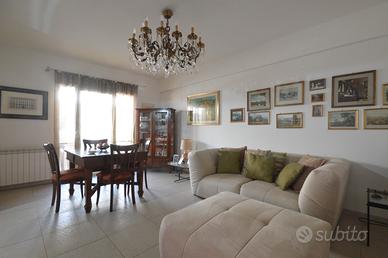 THREE PALACE - Appartamento + mansarda, box auto