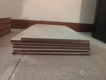 Piastrelle da rivestimento interno