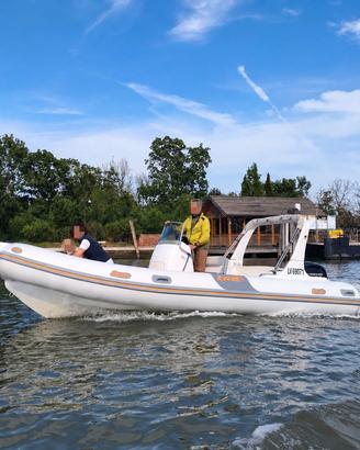 Bat Pacific 590 + Mercury 115 nuovo