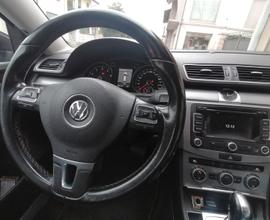 VOLKSWAGEN Passat 7ª serie - 2012