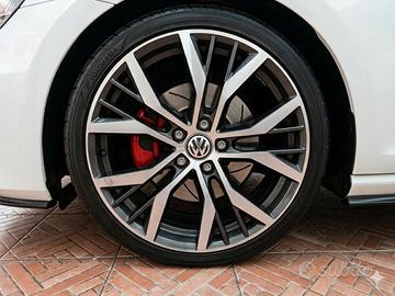 cerchi originali 19" vw+gomme 90%