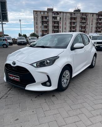 Toyota Yaris 1.5 Hybrid 5 porte Automatica