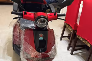 Motorino per anziani