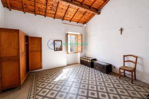 Guspini - Casa singola con cortile