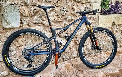 Orbea OIZ 2024 - OMX - AXS