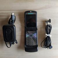 Motorola RAZR V3 Nero completo accessori e scatola
