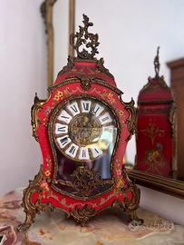 OROLOGIO DA TAVOLO ANTICO IN STILE BOULLE- ROSSO