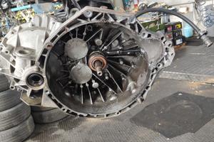 Cambio Renault Master 2.5 G9U B6
