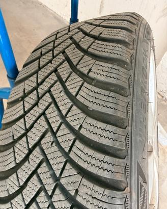 Cerchi e gomme Mercedes classe B 205/50/17